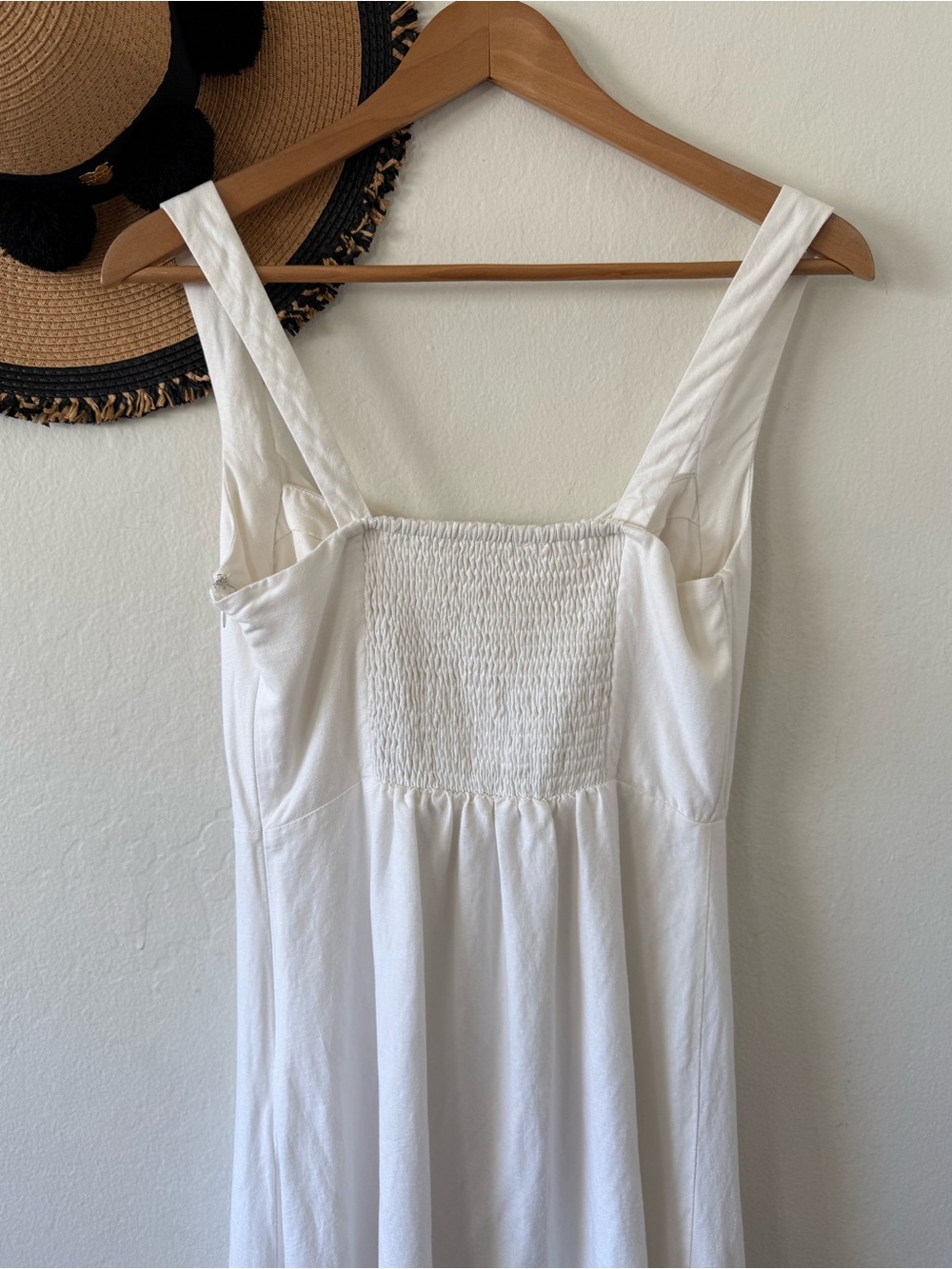 ASTR Estella Corset White Linen Blend Sleeveless Midi Dress Size Medium Revolve - Picture 12 of 16